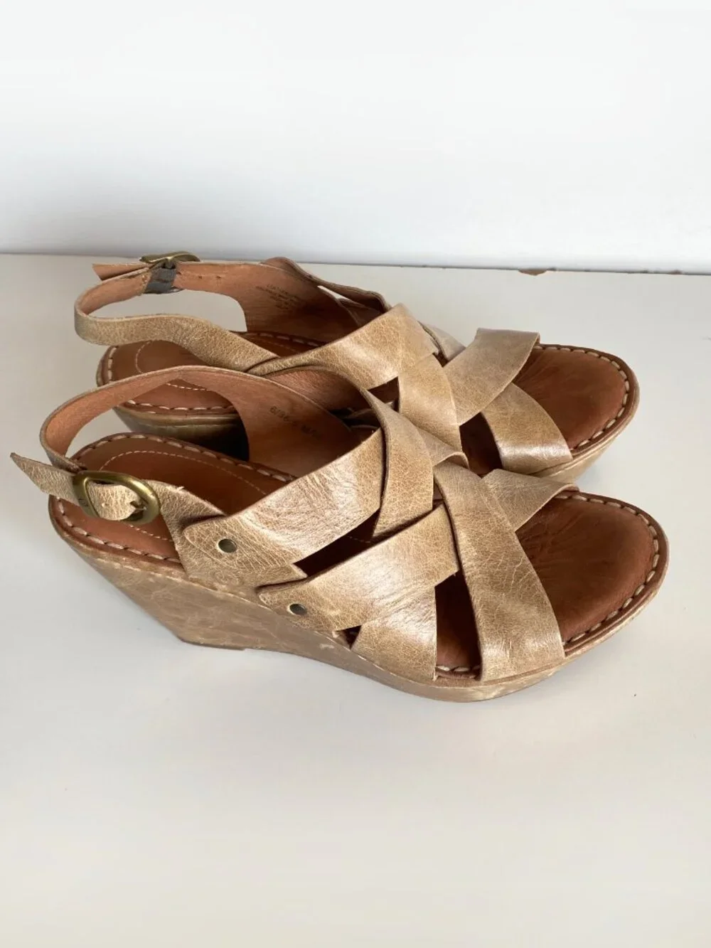 Born Womens US 6 Brown Leather CrisCross Sling Back Platform Wedge Sandals Shoes